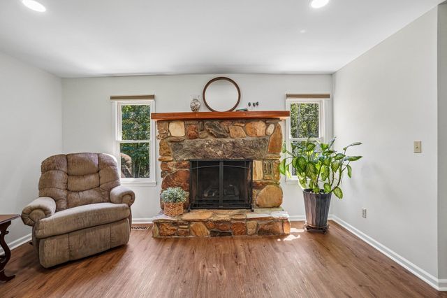 158 Mallard Drive, Columbus, NC 28722