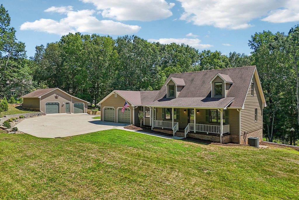 158 Mallard Drive, Columbus, NC 28722