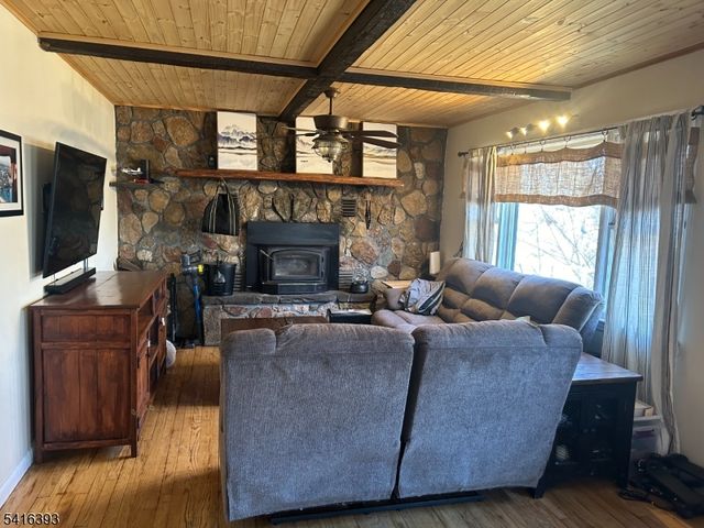 3 Crystal Springs Rd, Hardyston Twp., NJ 07419