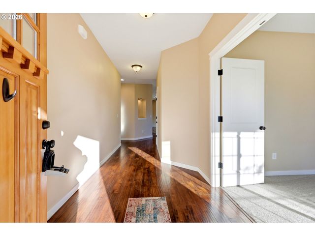 242 MISTY Ln, Woodland, WA 98674