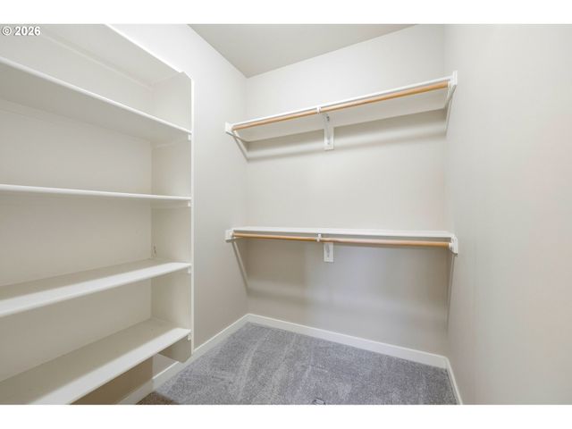 242 MISTY Ln, Woodland, WA 98674