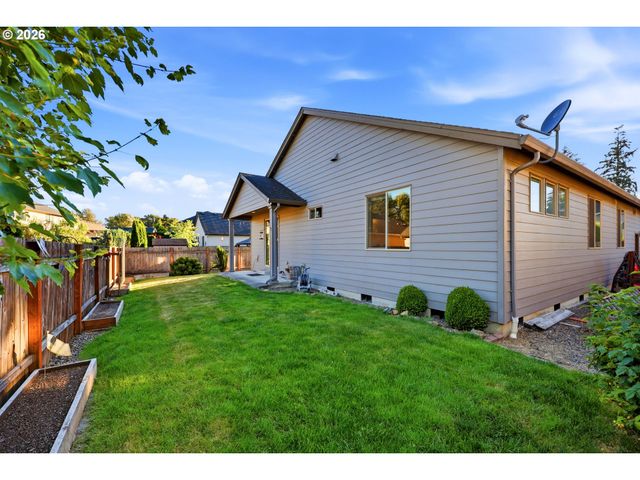 242 MISTY Ln, Woodland, WA 98674
