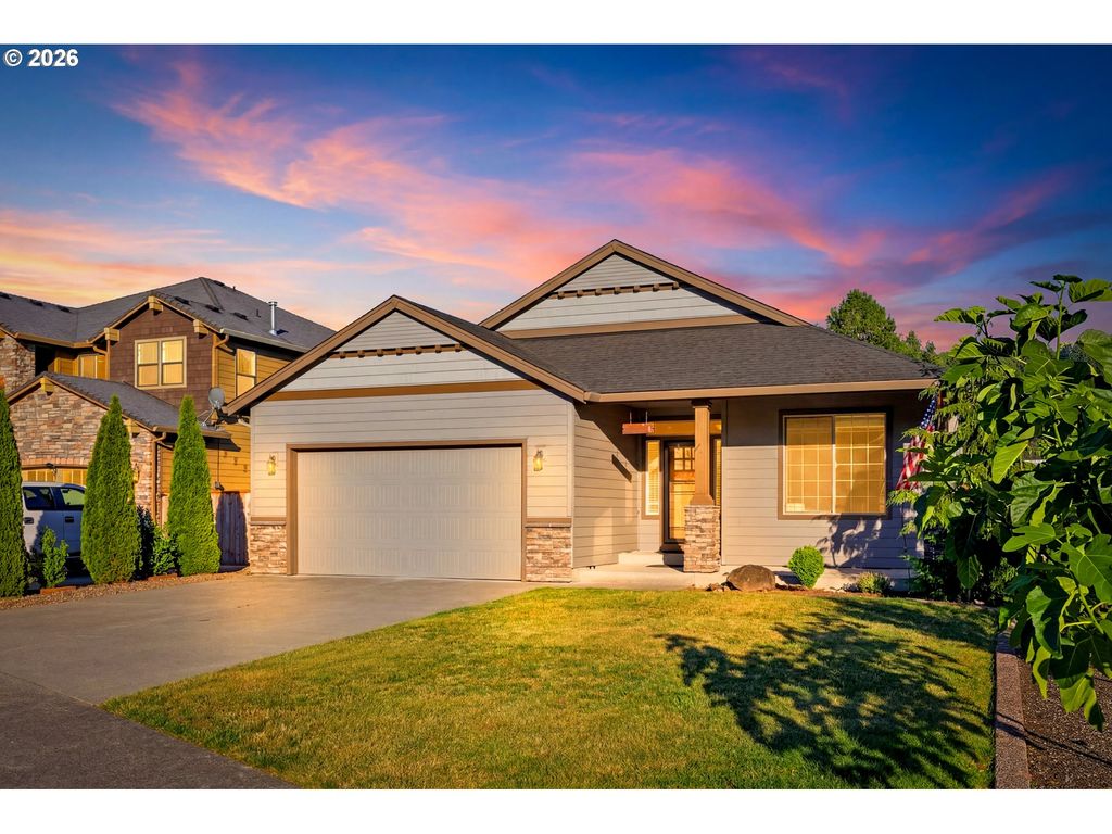 242 MISTY Ln, Woodland, WA 98674
