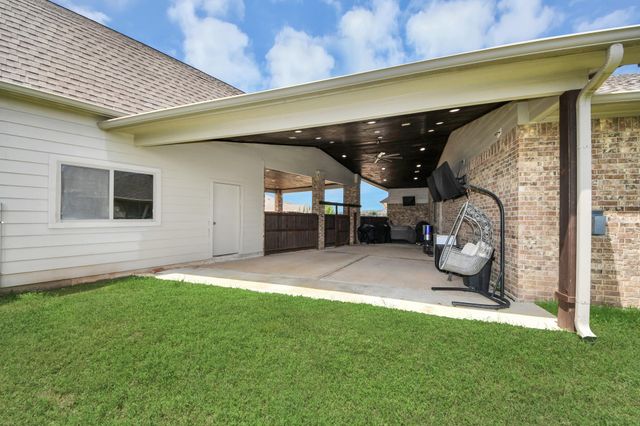 6702 Falcon Ridge, Manvel, TX 77578