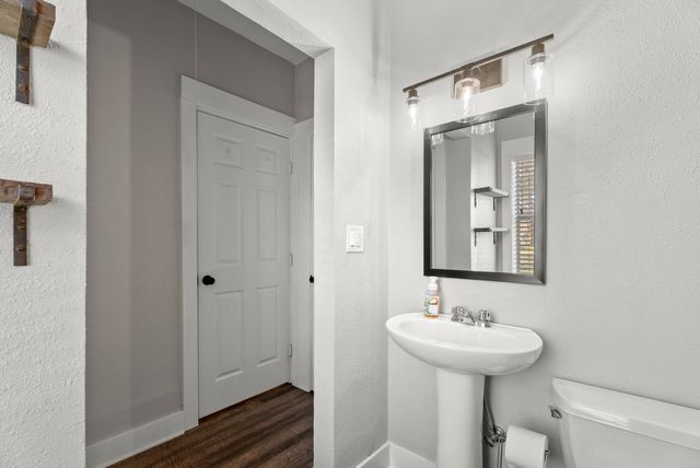 515 W Emma, Bullard, TX 75757