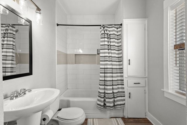 515 W Emma, Bullard, TX 75757