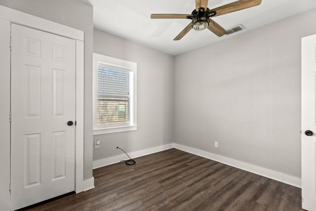 515 W Emma, Bullard, TX 75757