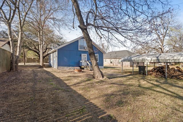 515 W Emma, Bullard, TX 75757