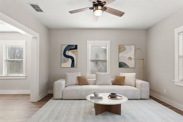 515 W Emma, Bullard, TX 75757