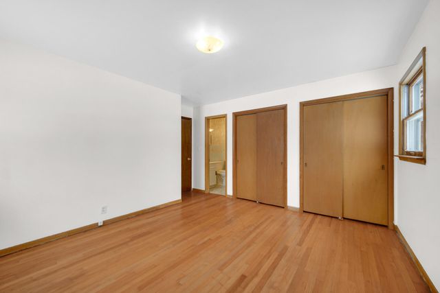 2002 Crockett Avenue, Valparaiso, IN 46383