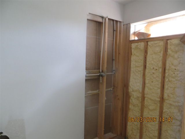 1962 Avenue A, Crystal Beach, TX 77650