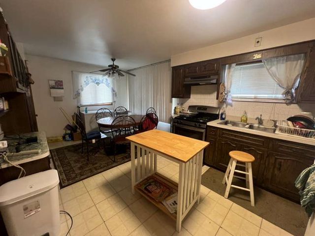 419 Luella Avenue, Calumet City, IL 60409