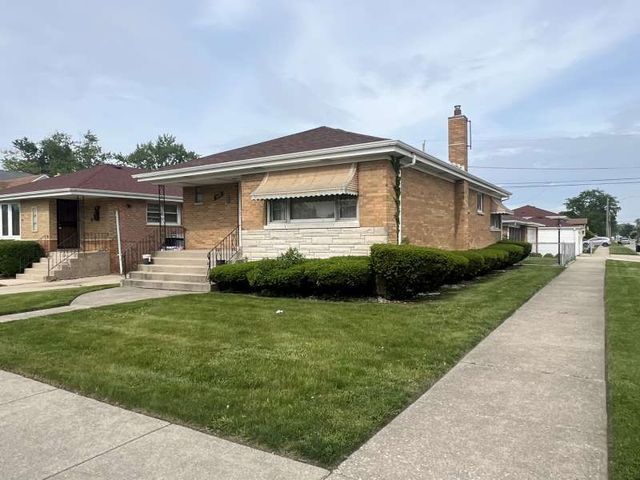 419 Luella Avenue, Calumet City, IL 60409