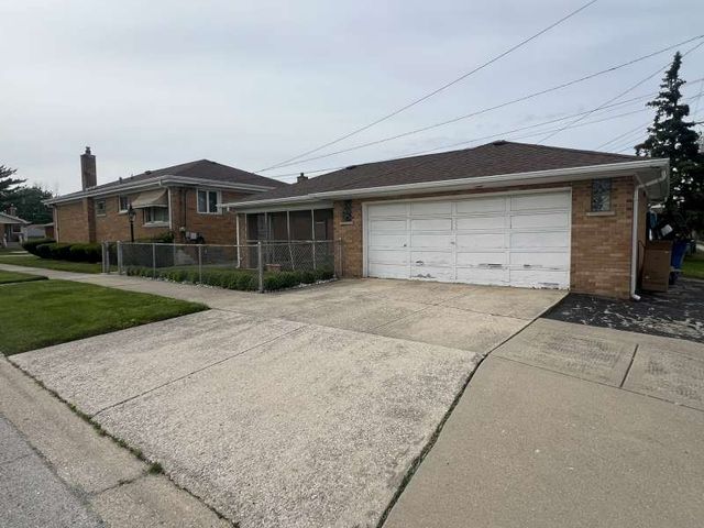 419 Luella Avenue, Calumet City, IL 60409