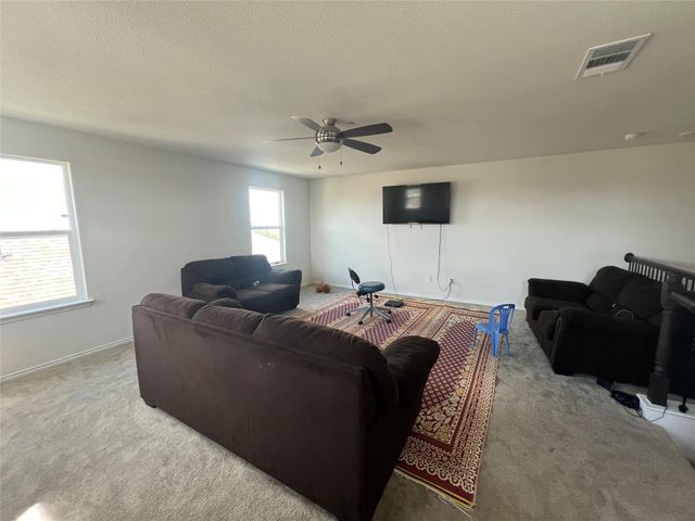 112 W Point WAY, Elgin, TX 78621