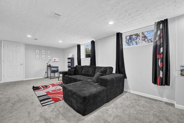 2259 New Village Road, Columbus, OH 43232