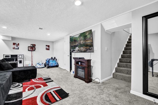 2259 New Village Road, Columbus, OH 43232