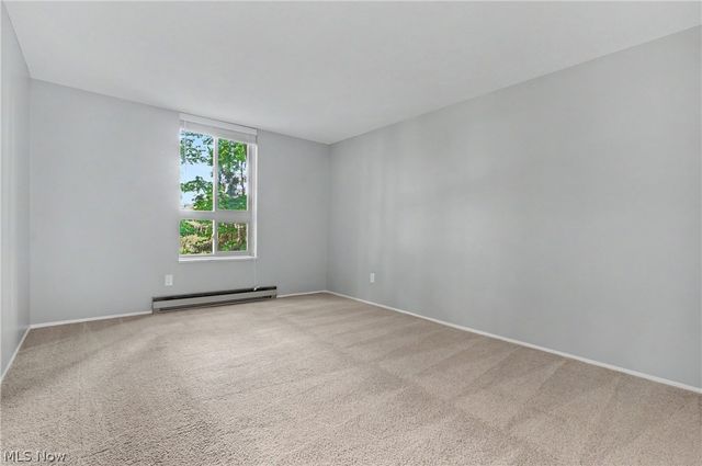 3068 Kent Road 206, Stow, OH 44224