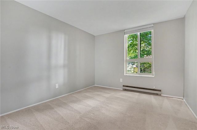 3068 Kent Road 206, Stow, OH 44224