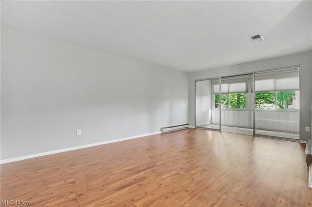 3068 Kent Road 206, Stow, OH 44224
