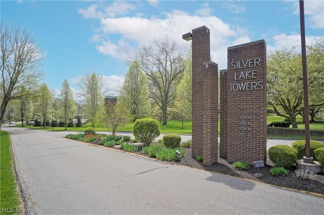 3068 Kent Road 206, Stow, OH 44224