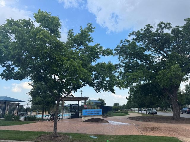 1907 Pecan Island DR, Leander, TX 78641