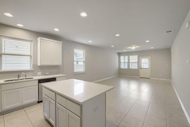 1907 Pecan Island DR, Leander, TX 78641