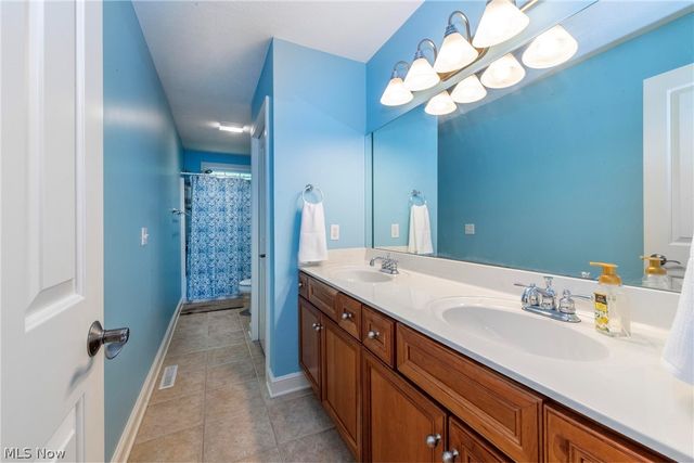 6315 Williams Drive, Broadview Heights, OH 44147