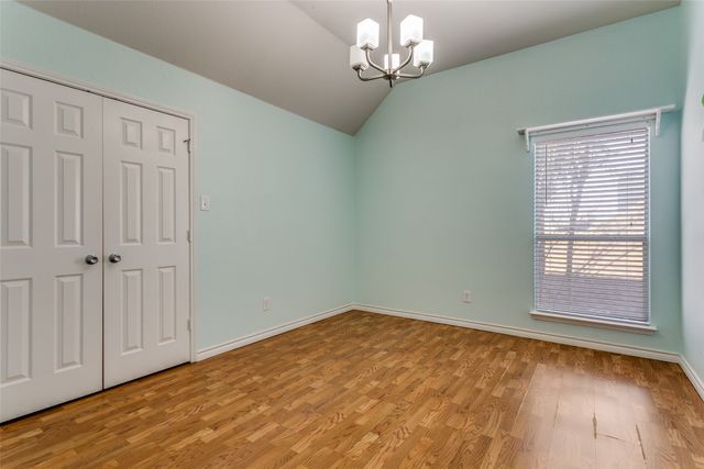 1922 Hidden Trail Drive, Lewisville, TX 75067