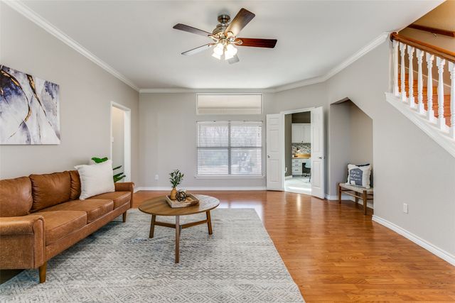 1922 Hidden Trail Drive, Lewisville, TX 75067