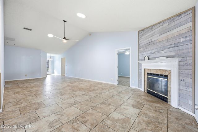 14049 BROKEN BOW Drive N, Jacksonville, FL 32225