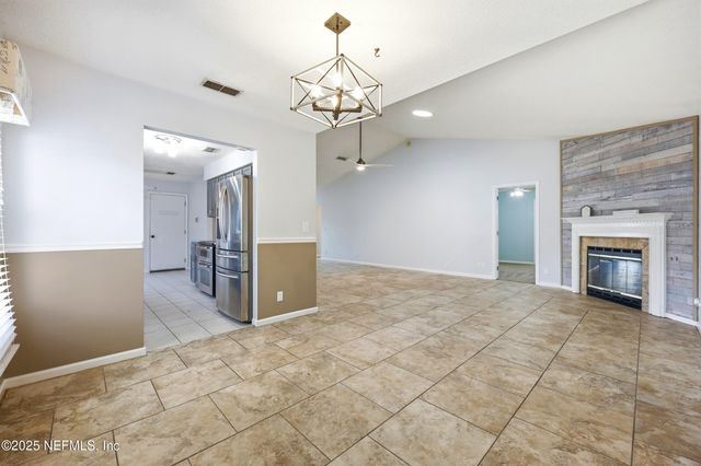 14049 BROKEN BOW Drive N, Jacksonville, FL 32225