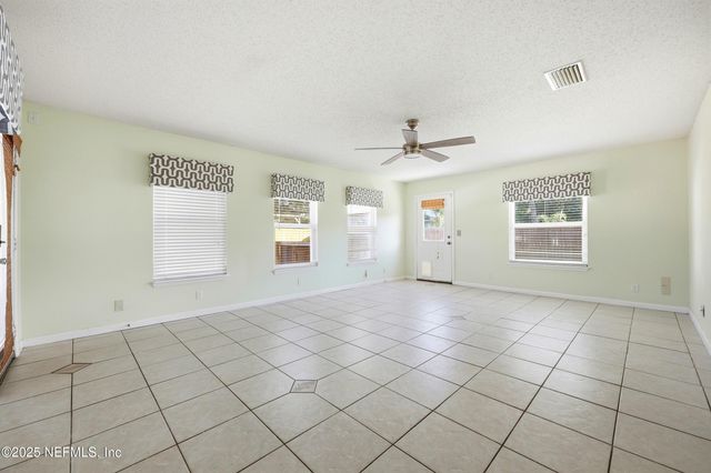 14049 BROKEN BOW Drive N, Jacksonville, FL 32225