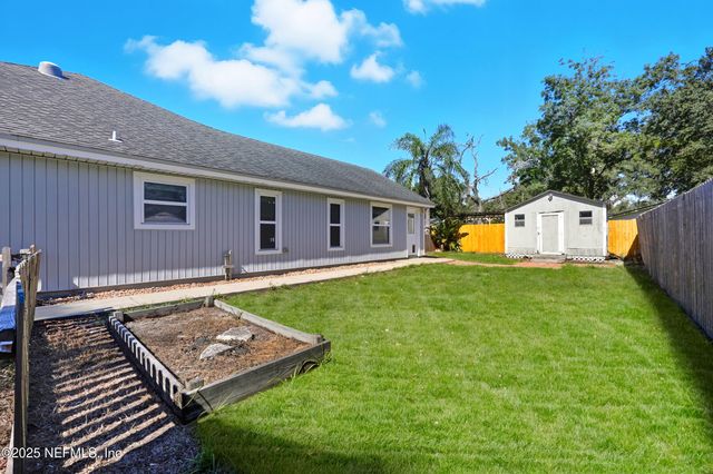 14049 BROKEN BOW Drive N, Jacksonville, FL 32225