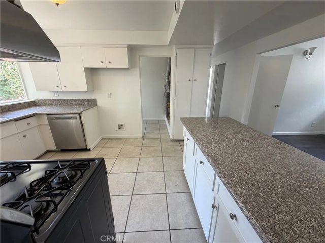 20439 Malden Street, Winnetka, CA 91306