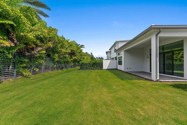 9337 Sunflower Meadow Road, Boca Raton, FL 33434