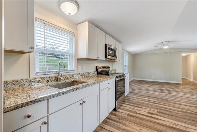 1993 Boones Mill RD, Boones Mill, VA 24065