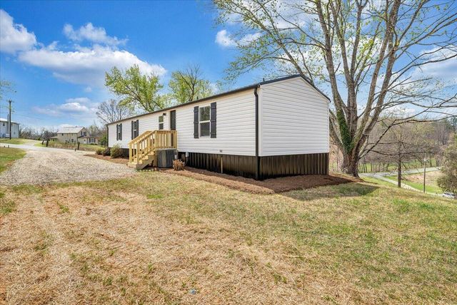 1993 Boones Mill RD, Boones Mill, VA 24065