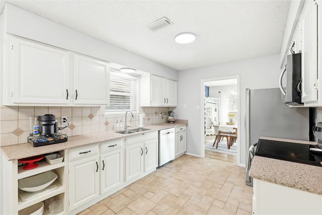 1309 River Oaks Drive, Flower Mound, TX 75028