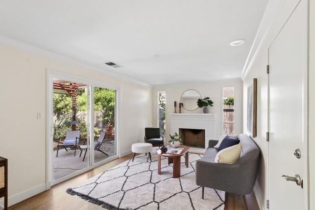 1609 Manzanita Ln, Davis, CA 95618