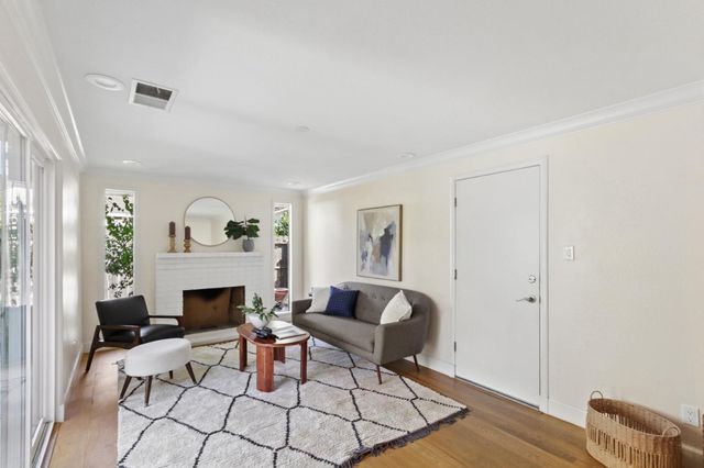 1609 Manzanita Ln, Davis, CA 95618