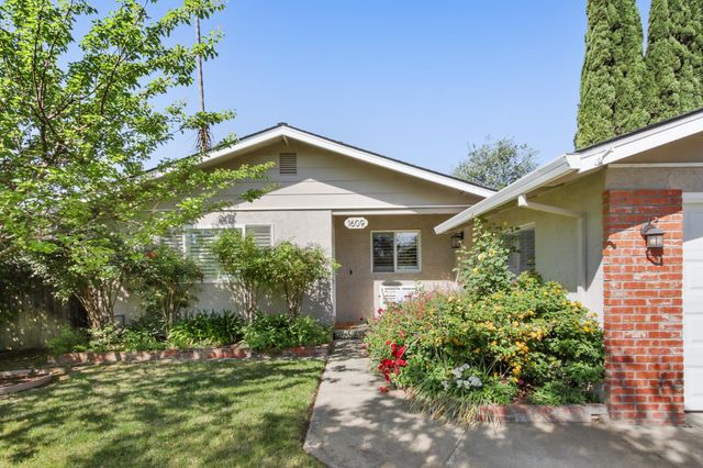 1609 Manzanita Ln, Davis, CA 95618
