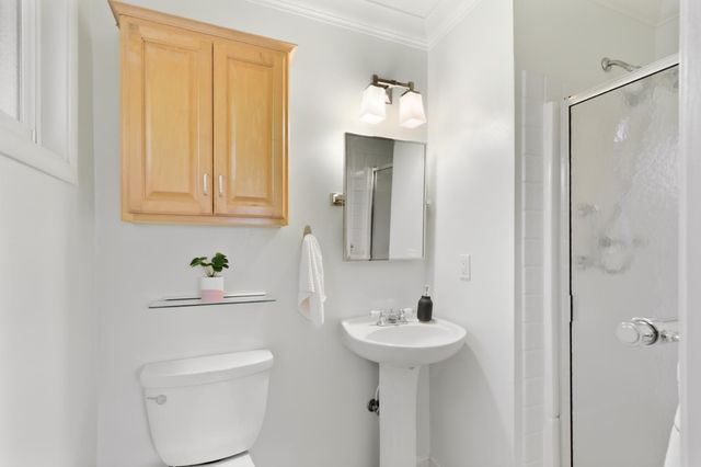 1609 Manzanita Ln, Davis, CA 95618