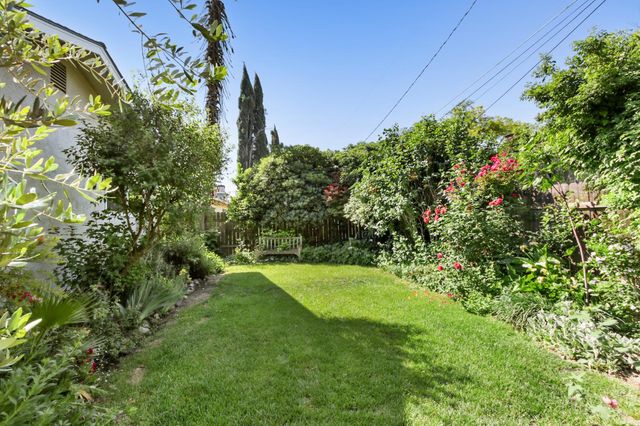 1609 Manzanita Ln, Davis, CA 95618