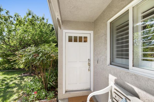 1609 Manzanita Ln, Davis, CA 95618