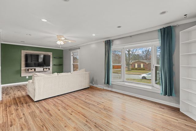 1412 Mount Rainier Drive, Lexington, KY 40517