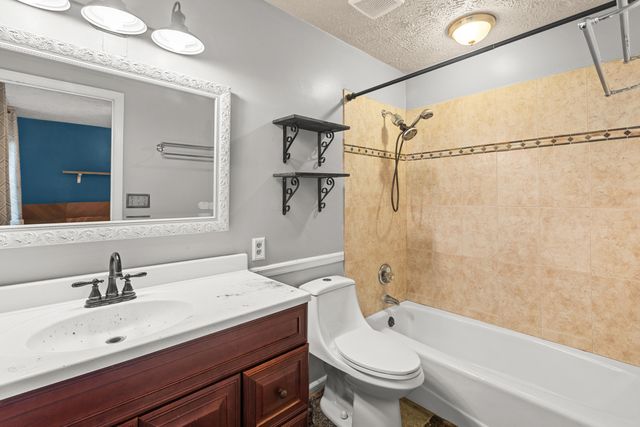 1412 Mount Rainier Drive, Lexington, KY 40517