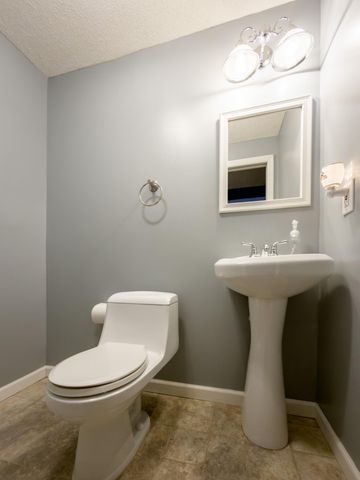 6130 Wayside Springs Court, Burlington, KY 41005