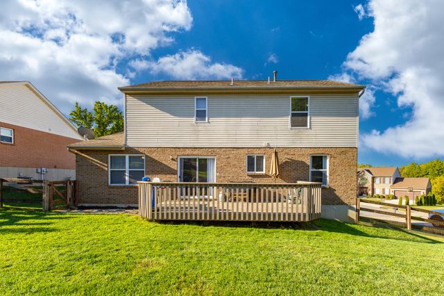 6130 Wayside Springs Court, Burlington, KY 41005