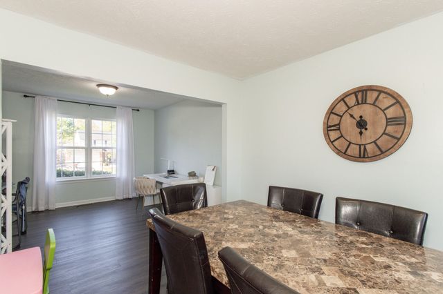 6130 Wayside Springs Court, Burlington, KY 41005